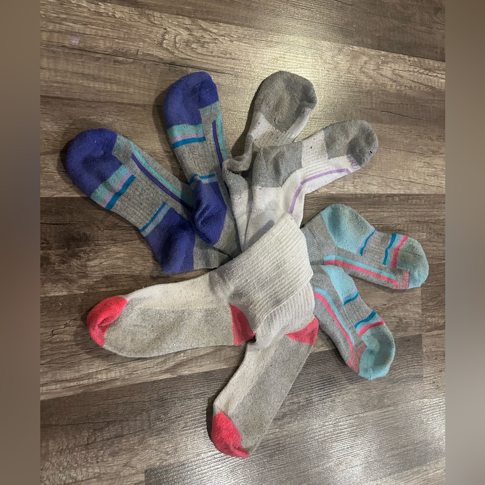 * 🤑💰🤑 3/$10.00 budle item 🤑💰🤑 Women’s Assortment of Socks